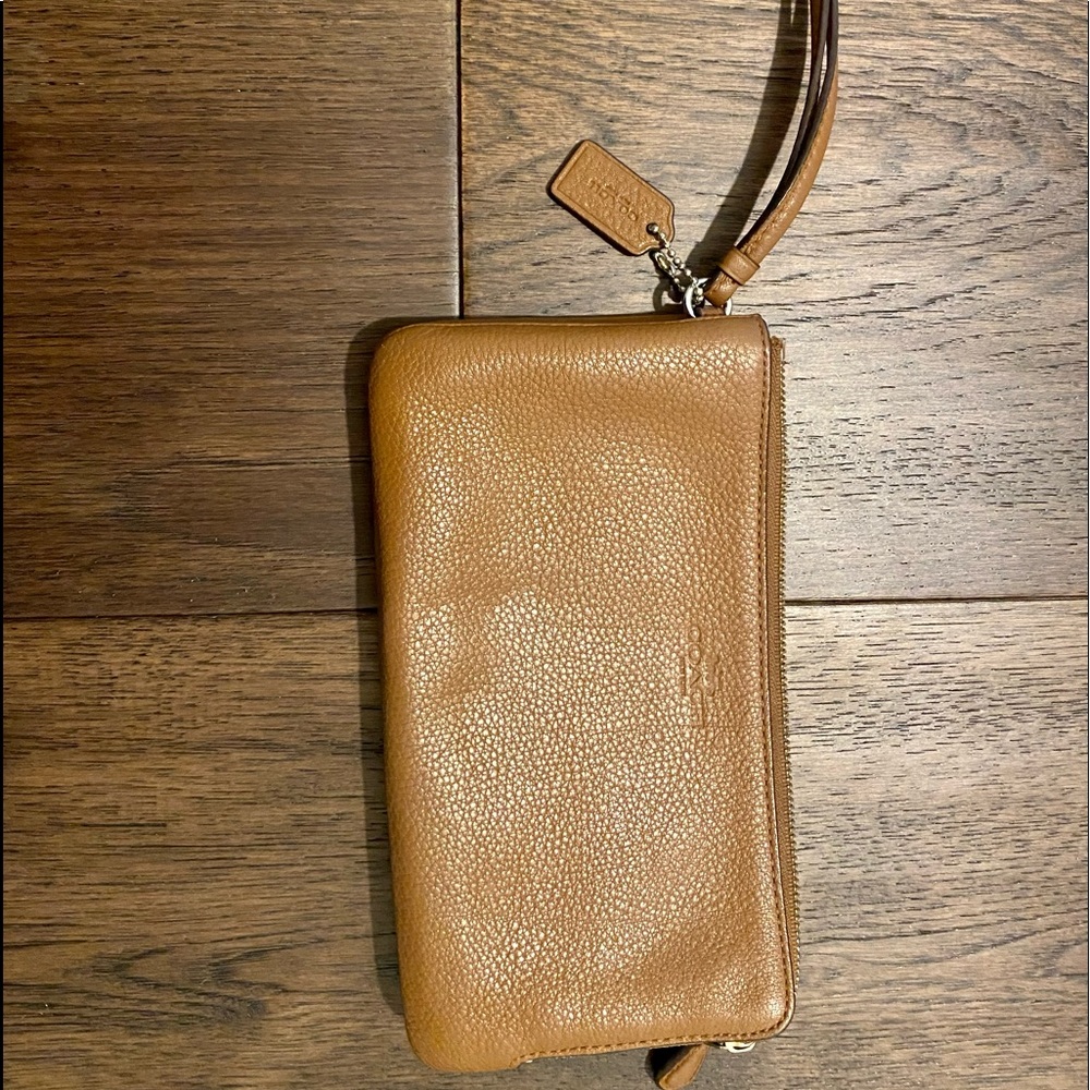 Ladies Coach wallet/clutch